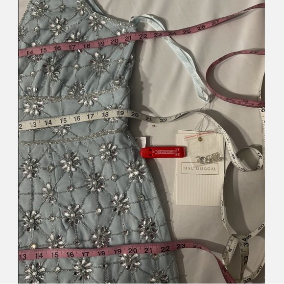 NWT Mac Duggal [ 18 ] Sleeveless Hand Beaded Floral V-Neck Gown Powder‎ Blue - Picture 6 of 16